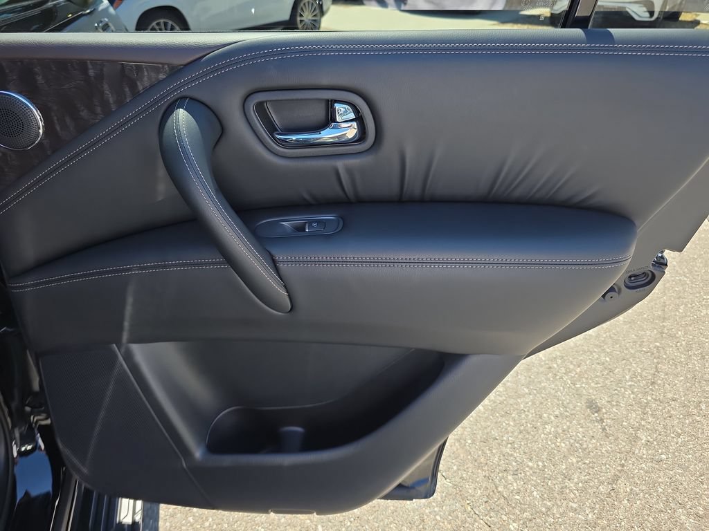 Used 2023 Nissan Armada Platinum w/ Captain's Chairs Package AWD/4WD image 14