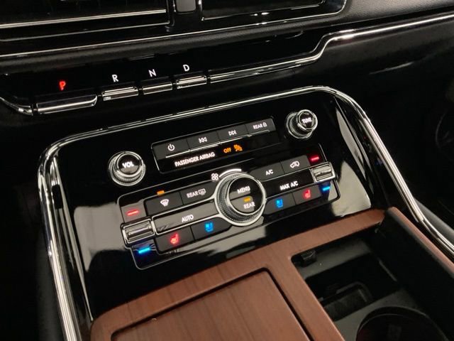 Used 2023 Lincoln Navigator L Reserve image 19