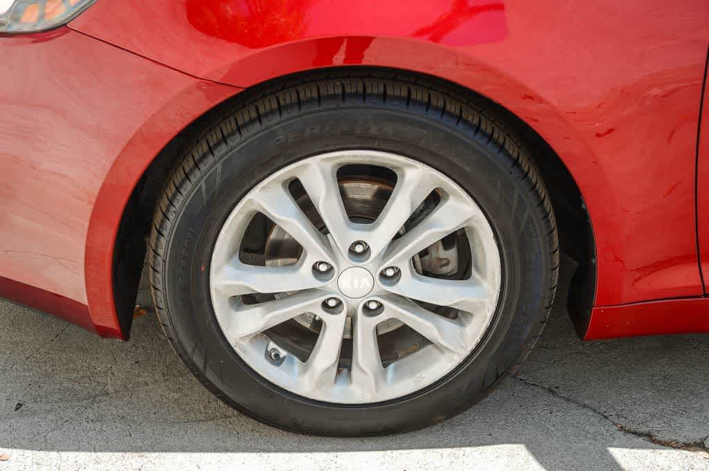 Used 2013 Kia Optima EX w/ Premium Pkg FWD image 10