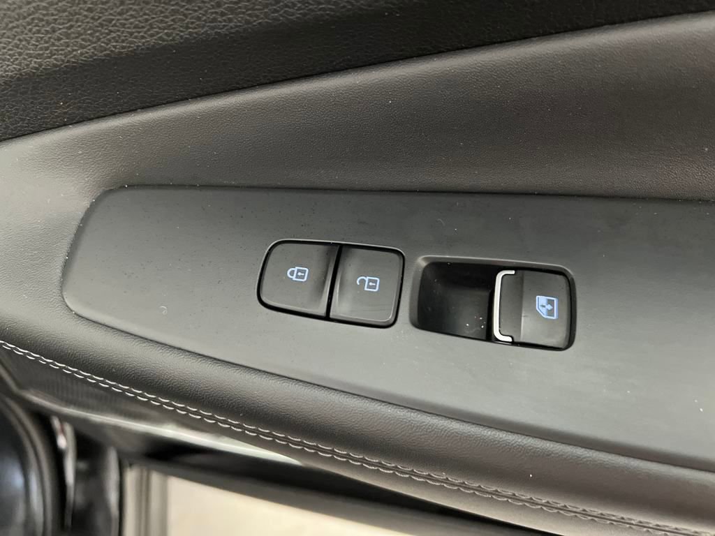 Used 2023 Hyundai Santa Fe SEL Premium image 26