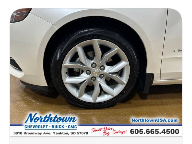 Used 2014 Chevrolet Impala LT FWD image 13
