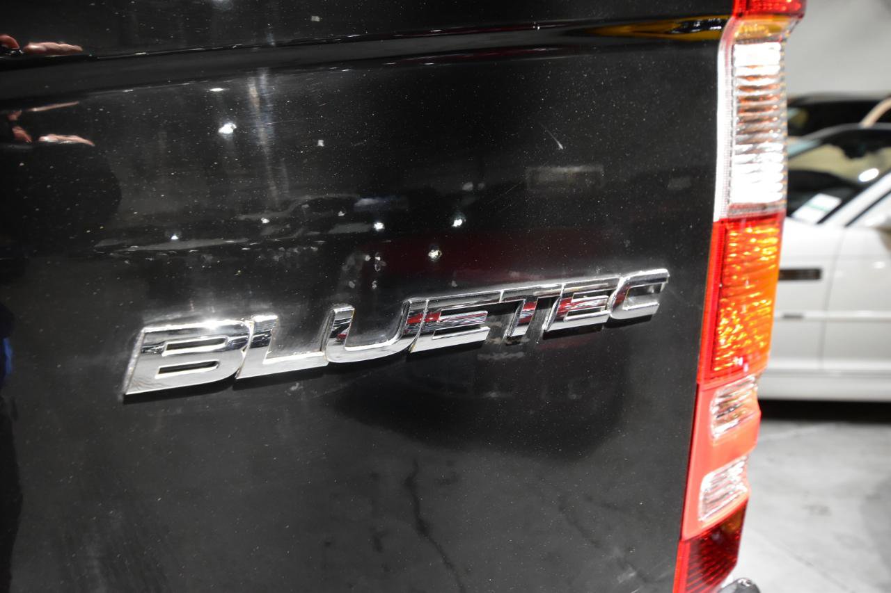 Used 2015 Mercedes-Benz Sprinter 3500 image 9