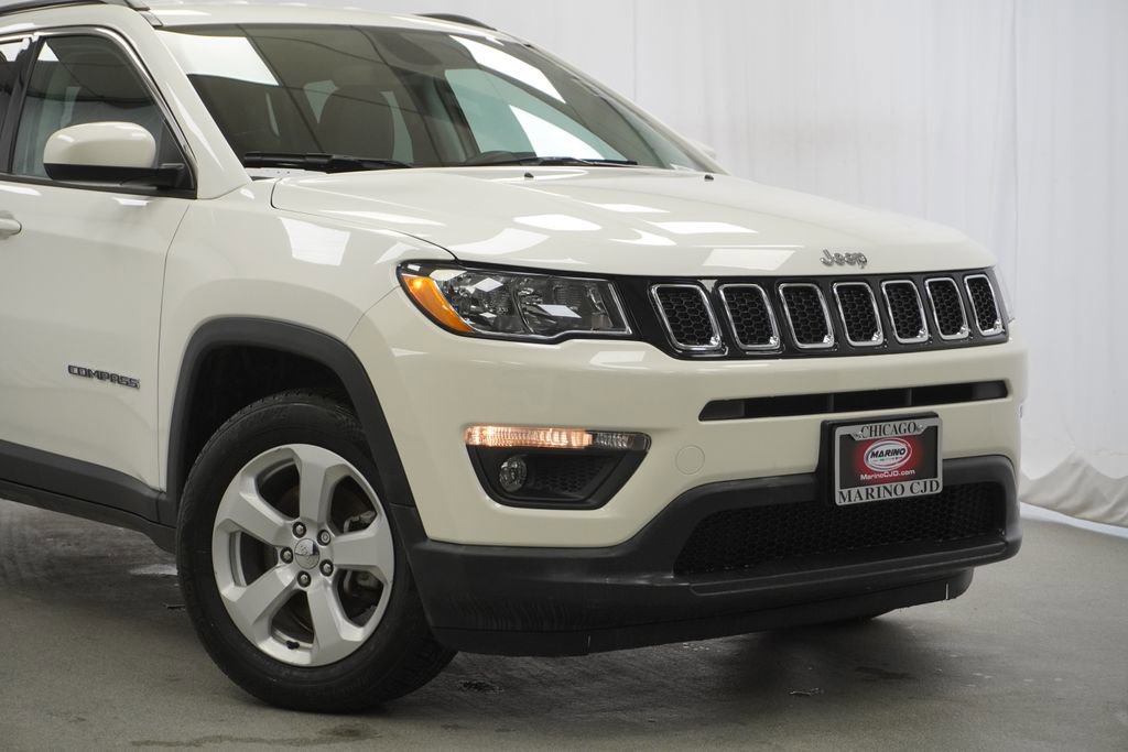 Used 2019 Jeep Compass Latitude image 3