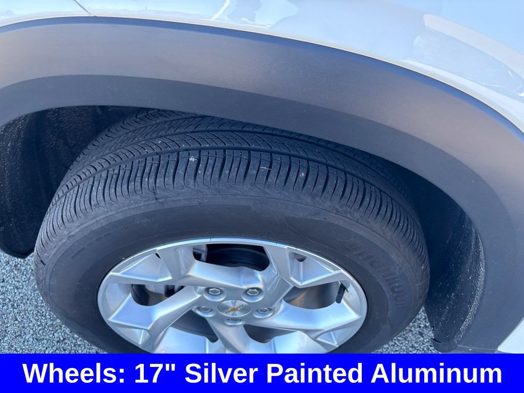 Used 2024 Chevrolet Trax LS w/ LS Convenience Package FWD image 13
