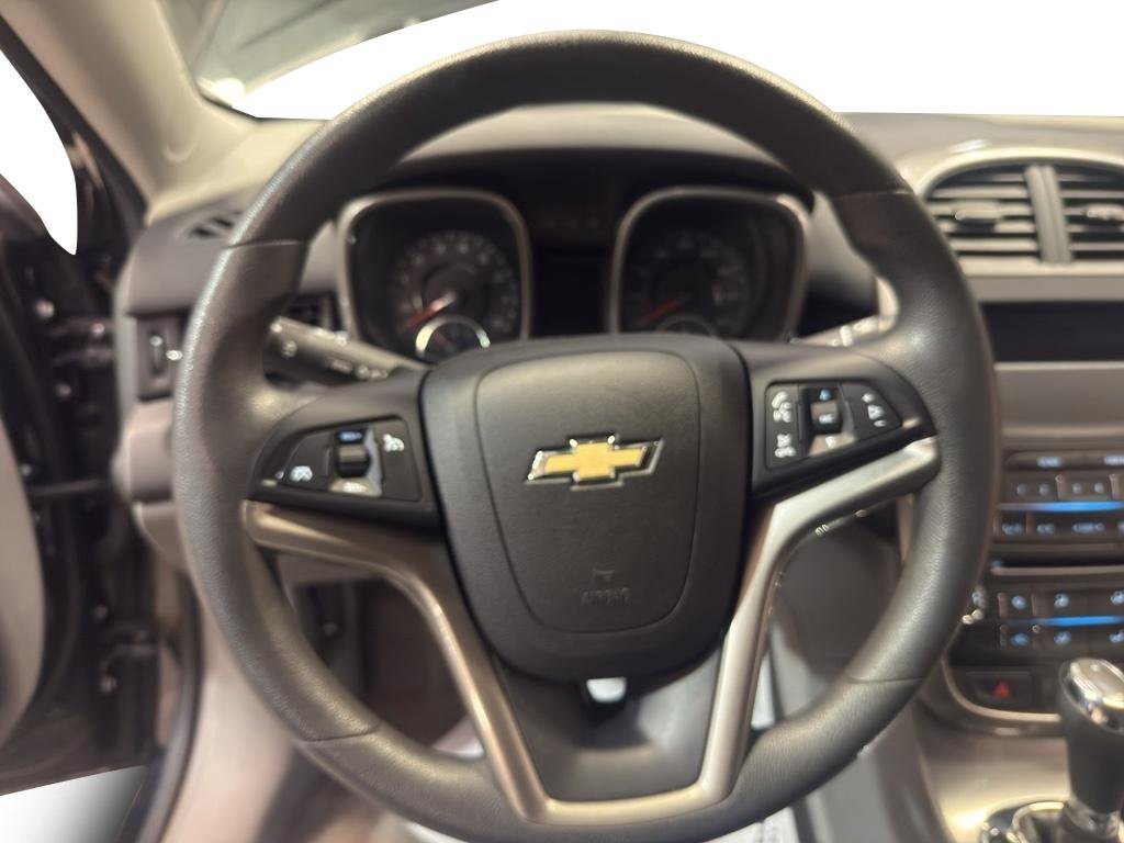 Used 2015 Chevrolet Malibu LS image 16