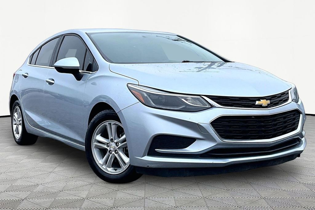 Used 2017 Chevrolet Cruze LT w/ Convenience Package image 12