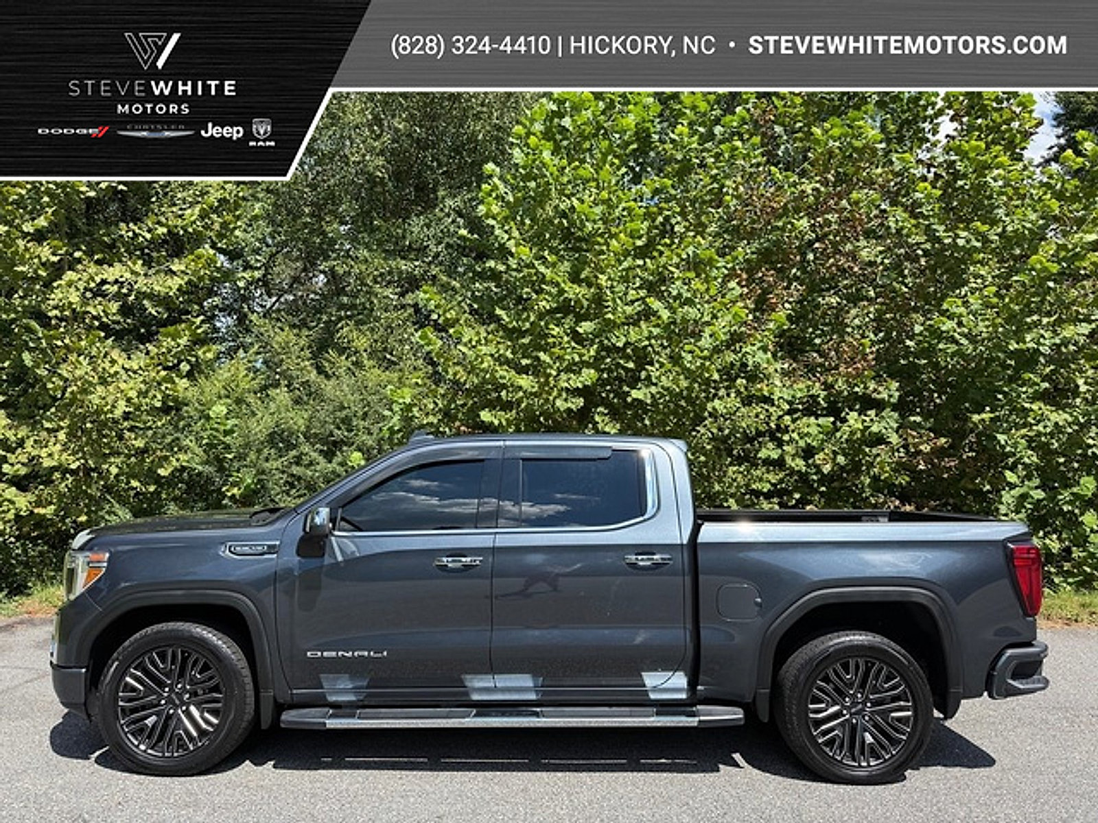 Used 2021 GMC Sierra 1500 Denali w/ Driver Alert Package II AWD/4WD image 1