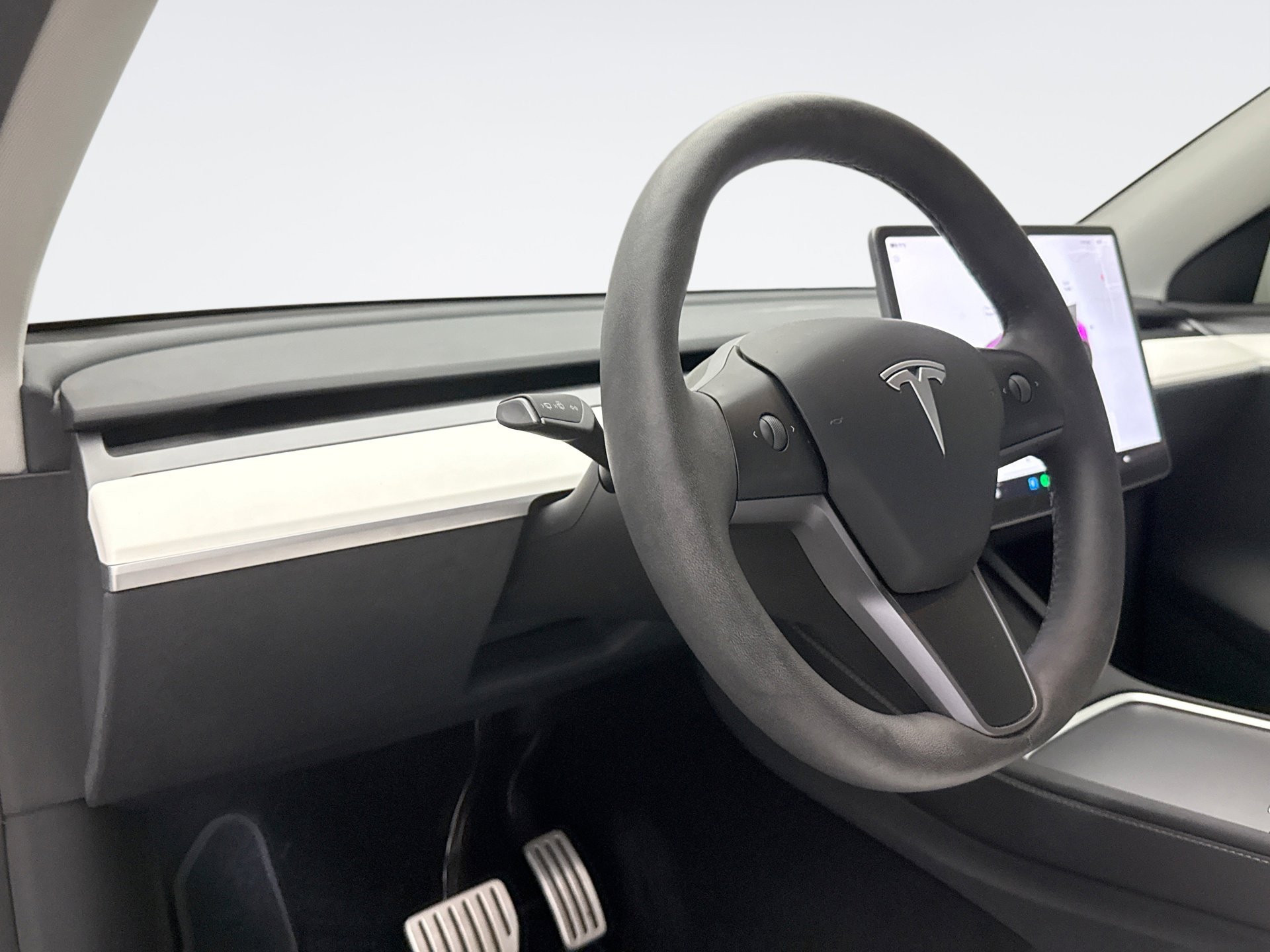 Used 2023 Tesla Model Y Performance AWD/4WD image 7