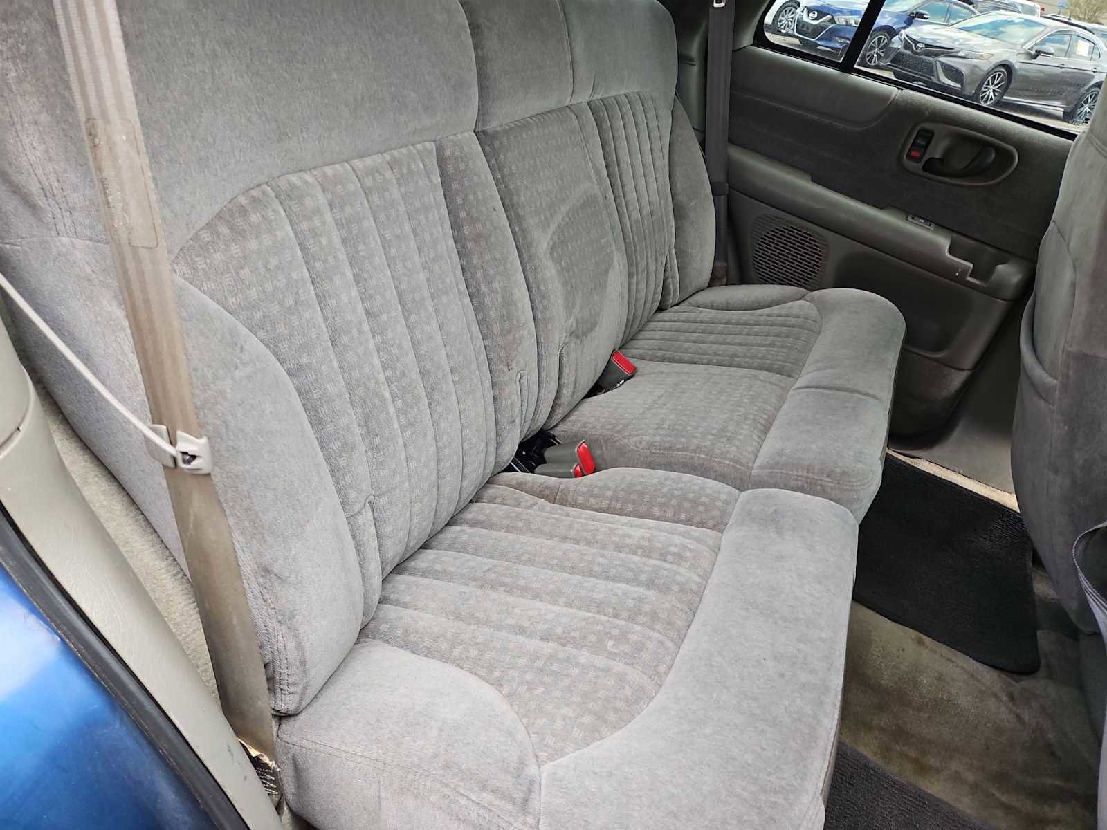 Used 2000 Chevrolet Blazer LS w/ LS Preferred Equipment Group image 20