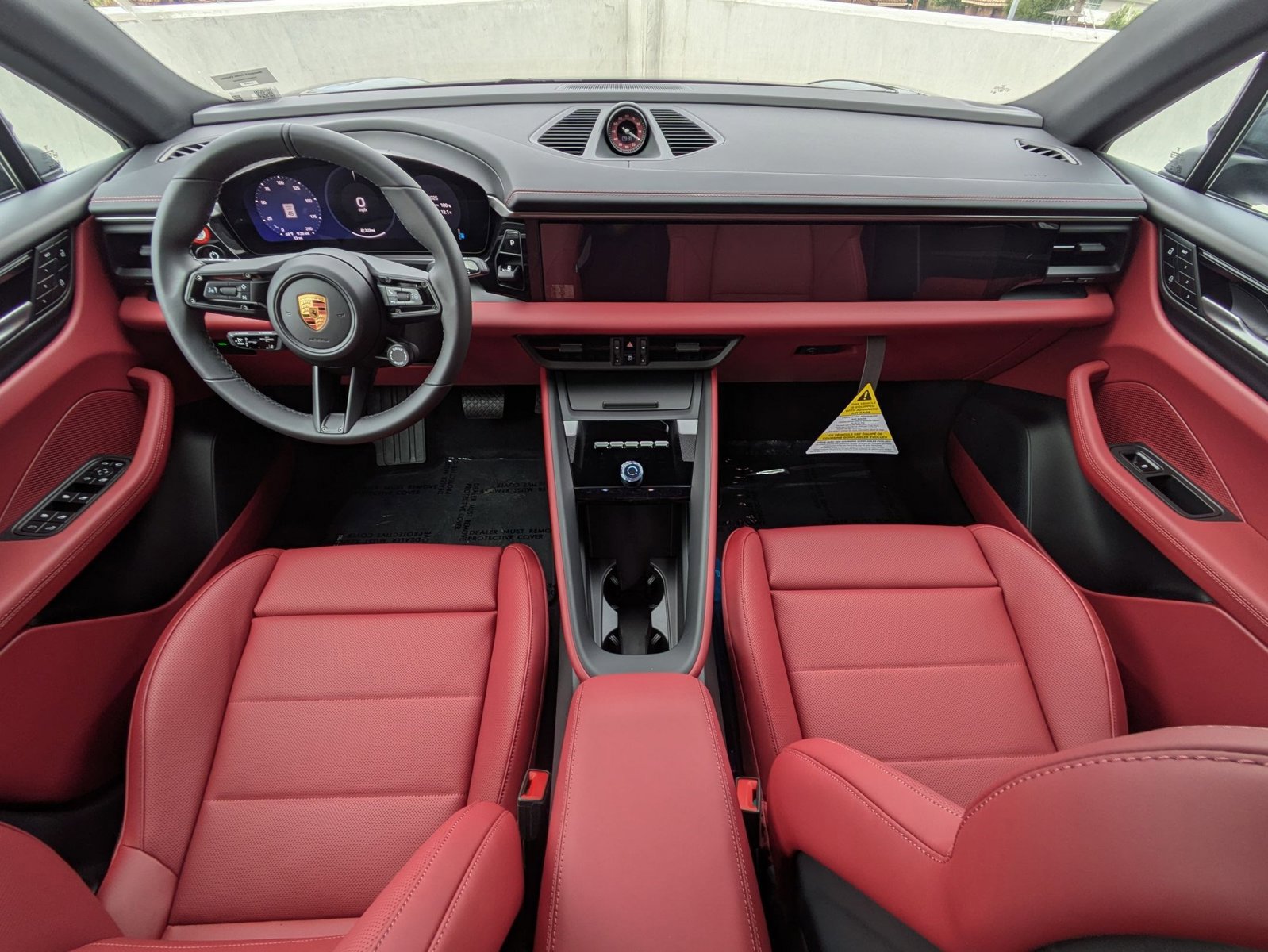 New 2025 Porsche Macan 4 Electric image 22