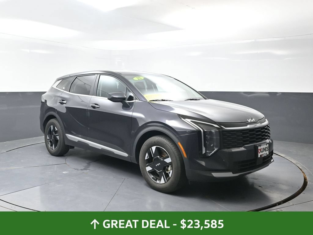 Used 2026 Kia Sportage LX FWD image 5