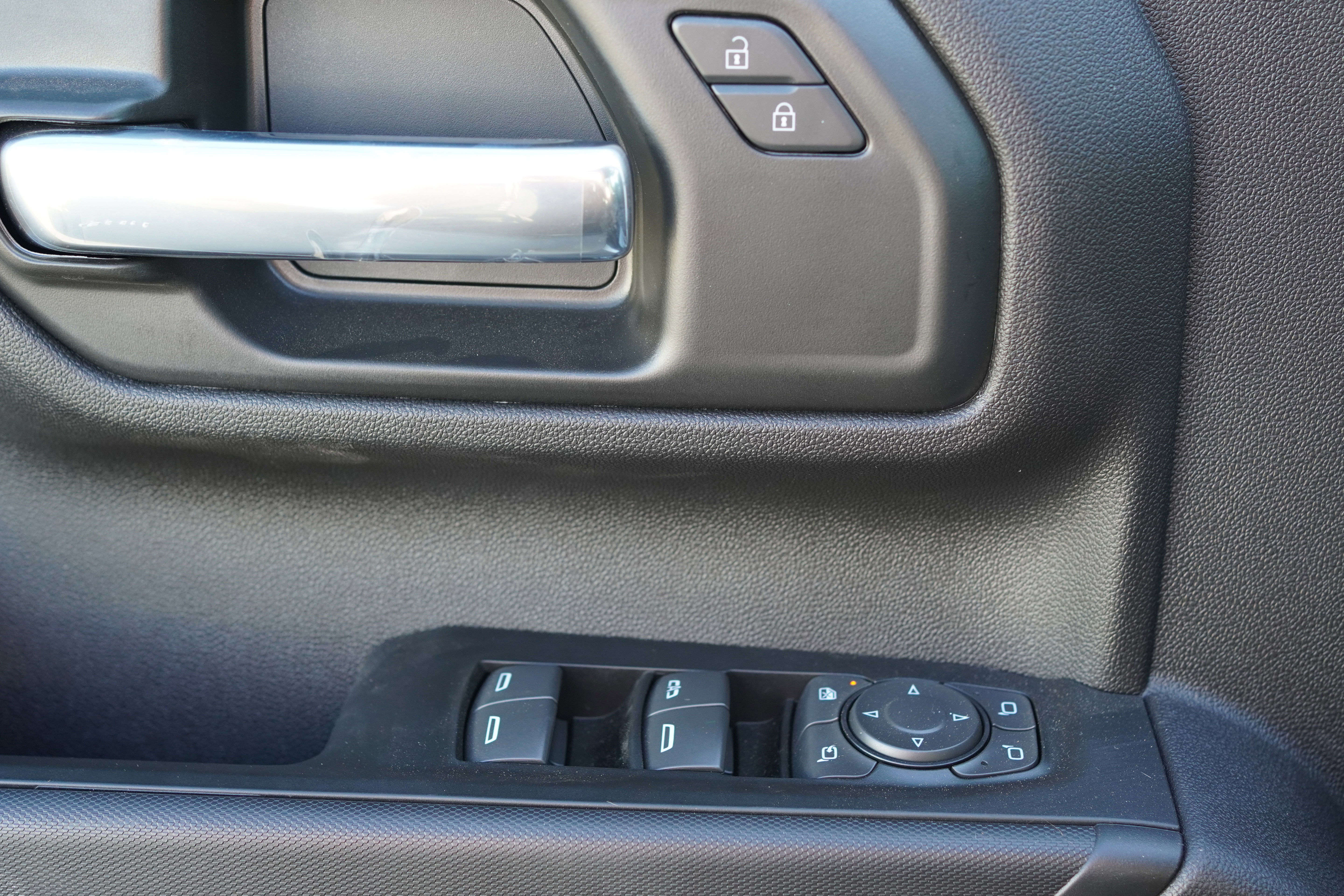 New 2025 GMC Sierra 3500 Pro w/ Convenience Package image 25