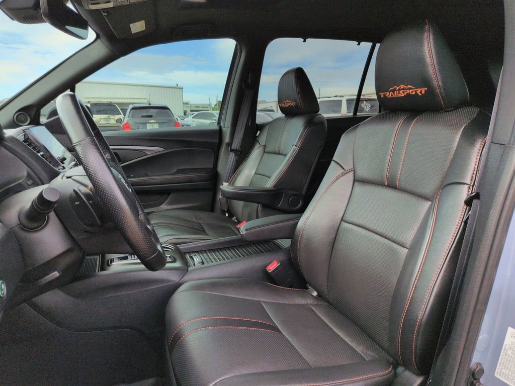 Used 2023 Honda Passport TrailSport image 13