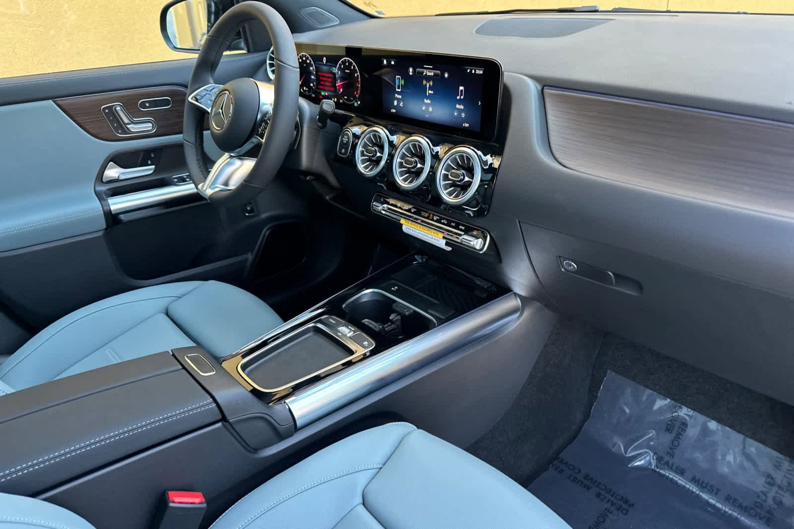 New 2026 Mercedes-Benz GLA 250 4MATIC image 15