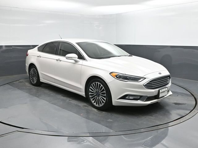 Used 2017 Ford Fusion SE w/ Fusion SE Technology Package FWD image 26