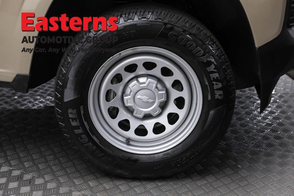 Used 2024 Chevrolet Colorado W/T image 29