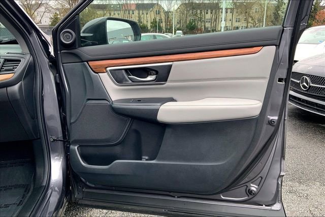 Used 2022 Honda CR-V Touring image 19