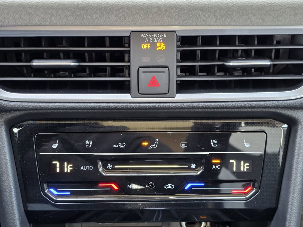New 2026 Volkswagen Taos SEL AWD/4WD image 14