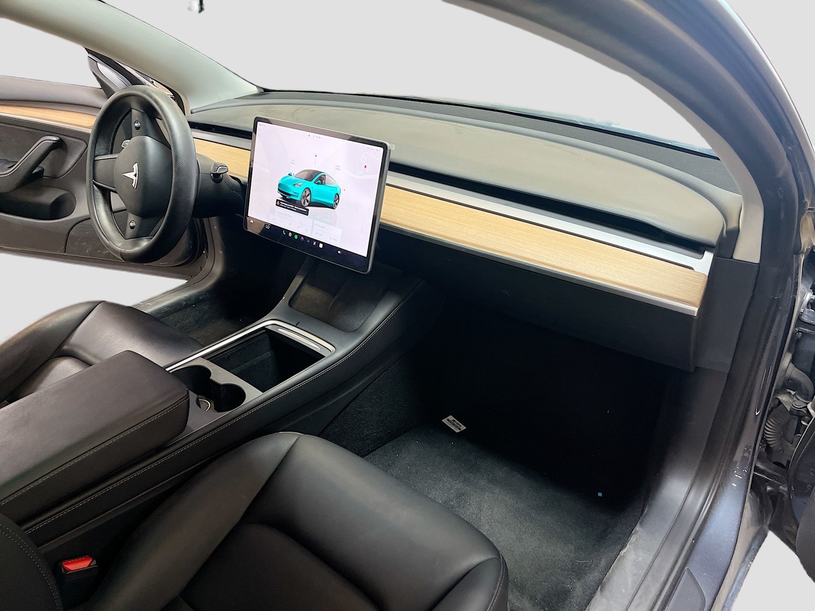 Used 2023 Tesla Model 3 Standard Range RWD image 29