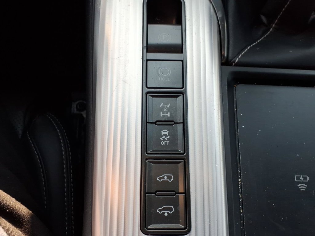 Used 2024 Lexus LX 600 F Sport AWD/4WD image 23