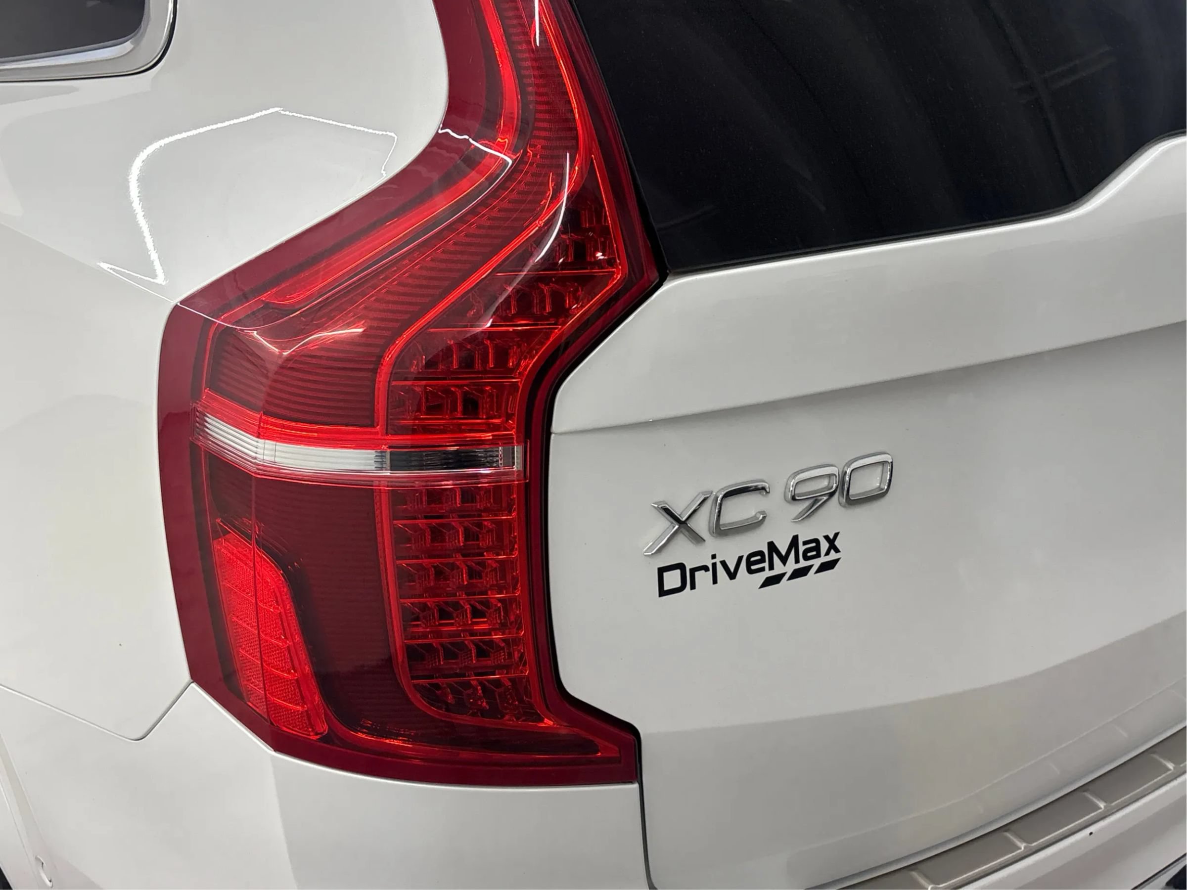 Used 2022 Volvo XC90 T6 Inscription w/ Protection Package Premier AWD/4WD image 33