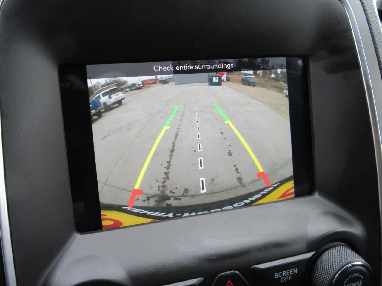 Used 2020 Dodge Durango SXT image 25