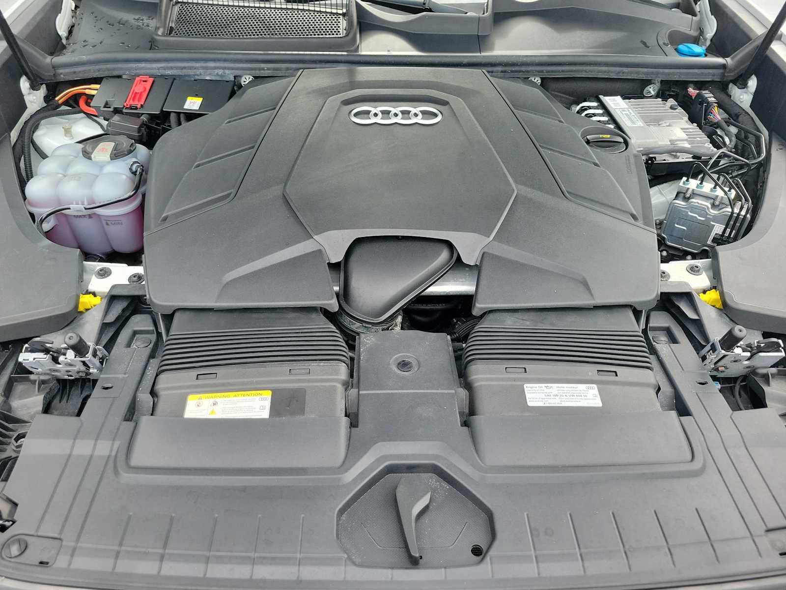 Certified 2023 Audi Q8 Premium Plus AWD/4WD image 13