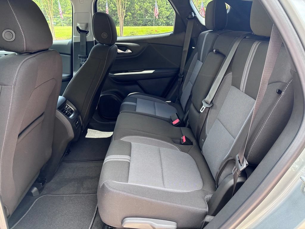 New 2026 Chevrolet Blazer LT w/ Convenience Package FWD image 11