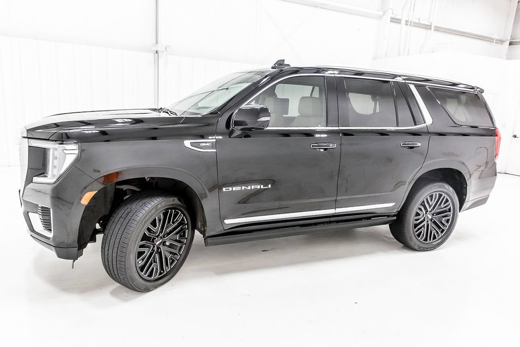 Used 2021 GMC Yukon Denali AWD/4WD image 3