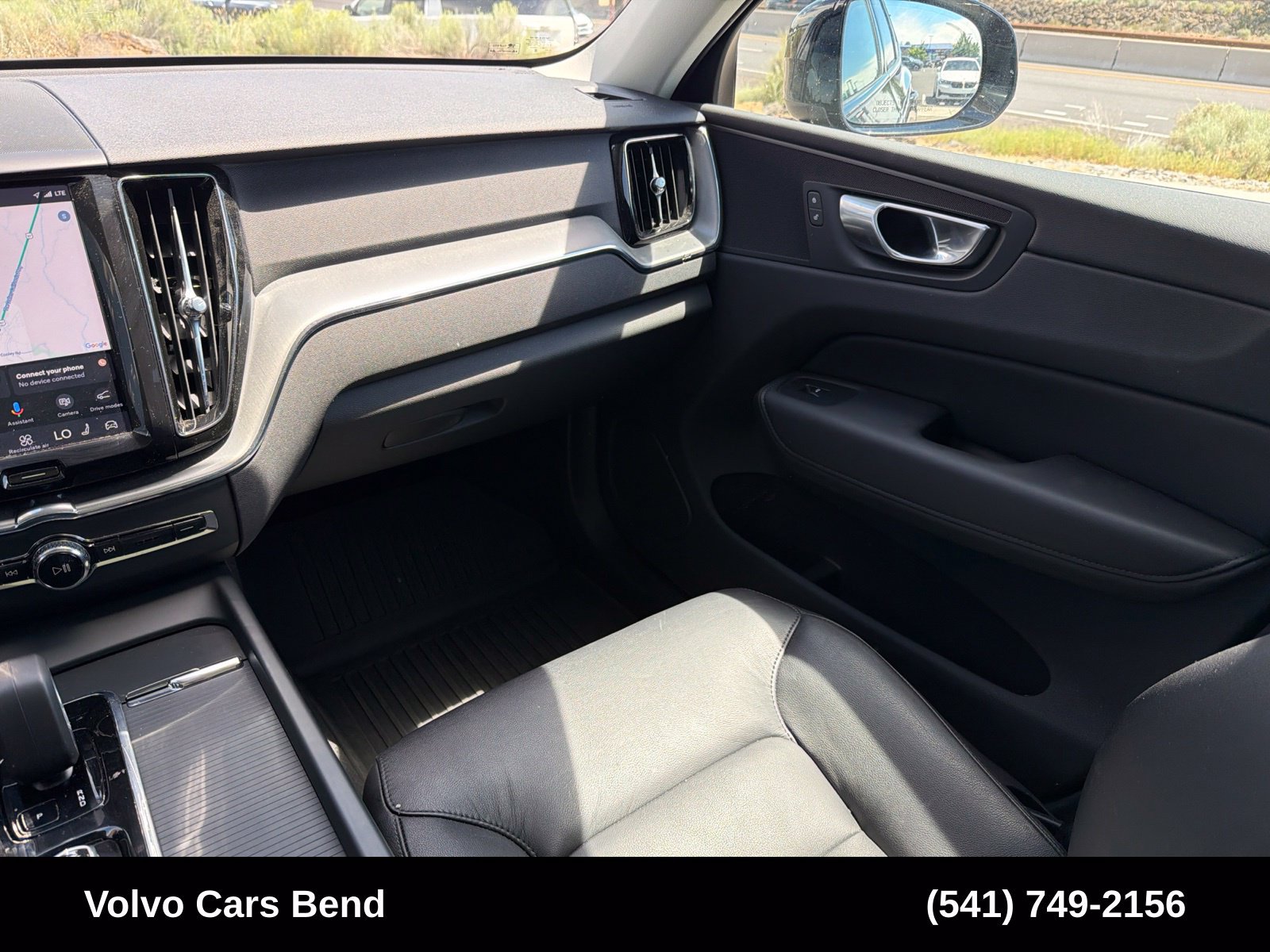 Used 2024 Volvo XC60 B5 Core w/ Protection Package Premier AWD/4WD image 13