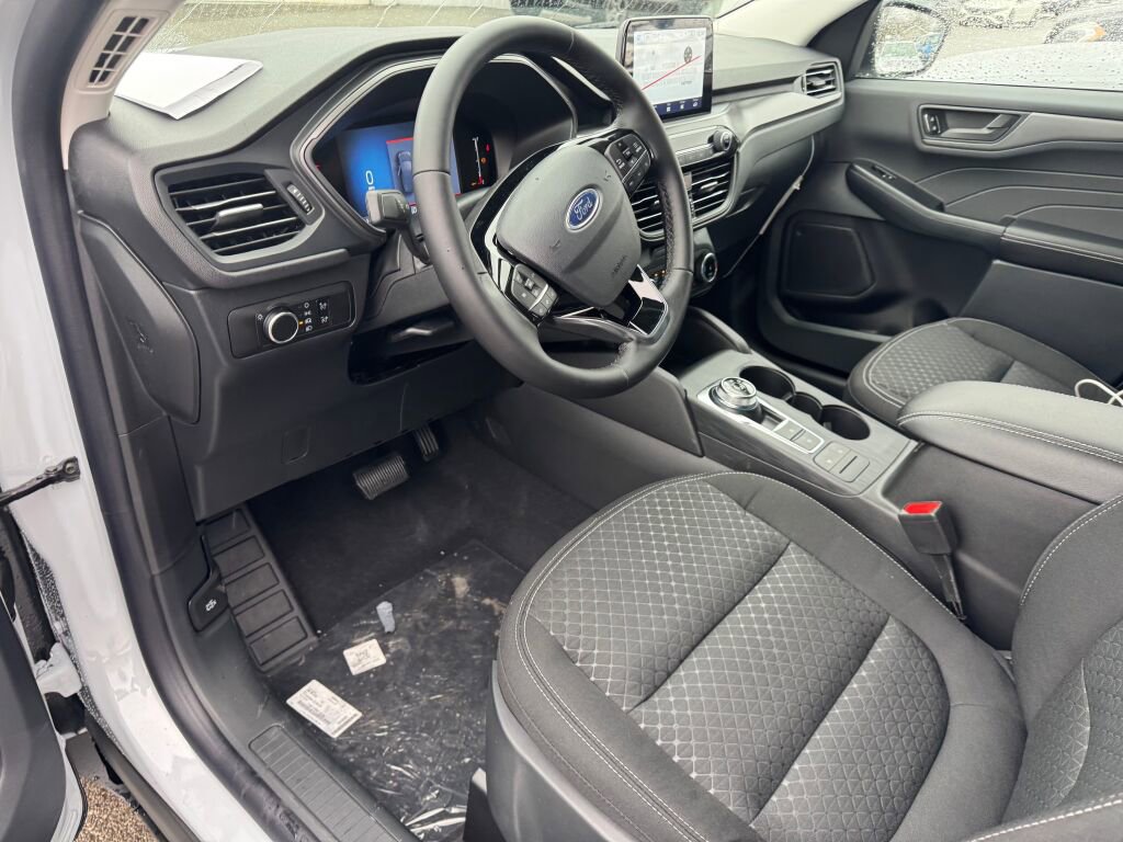 New 2026 Ford Escape Active w/ Cold Weather Package image 9