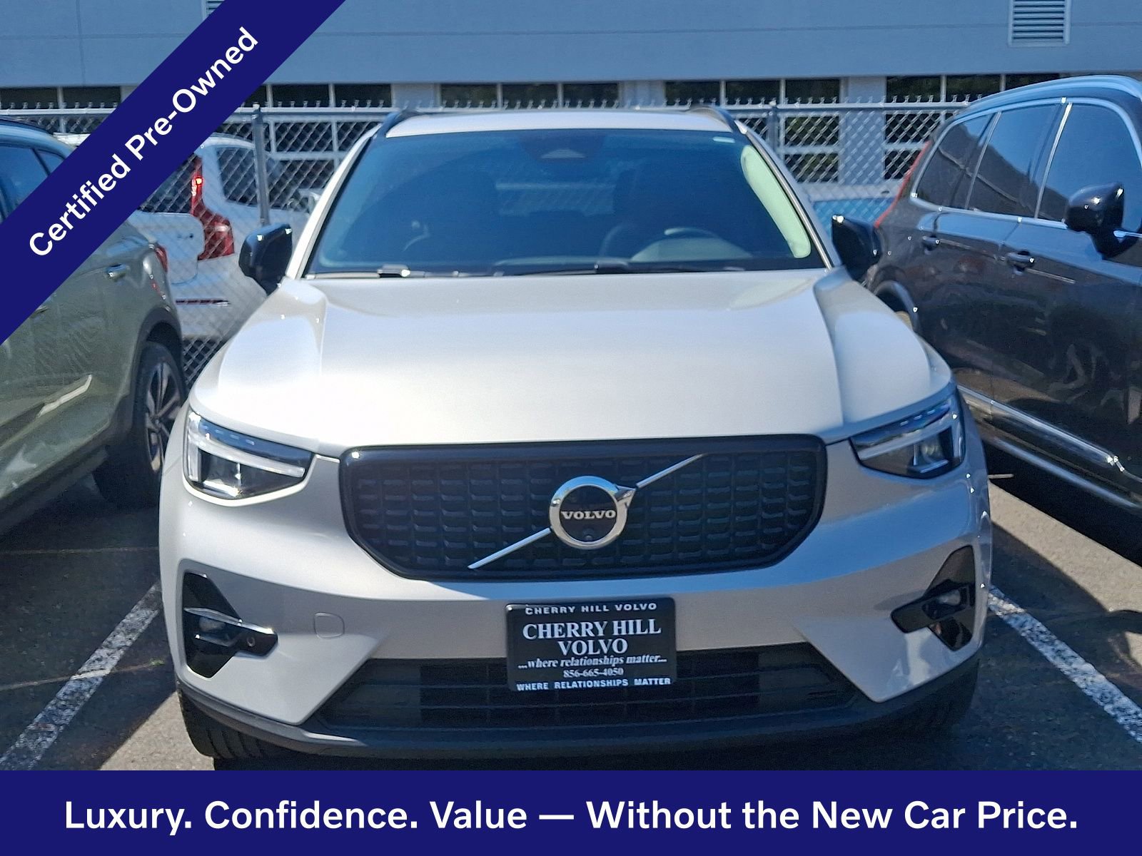 Certified 2024 Volvo XC40 B5 Plus w/ Protection Package Premier AWD/4WD image 2