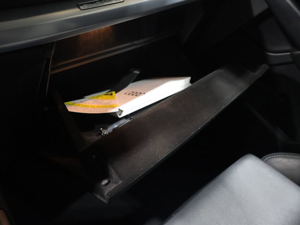 Used 2025 Audi Q5 2.0T Premium image 29