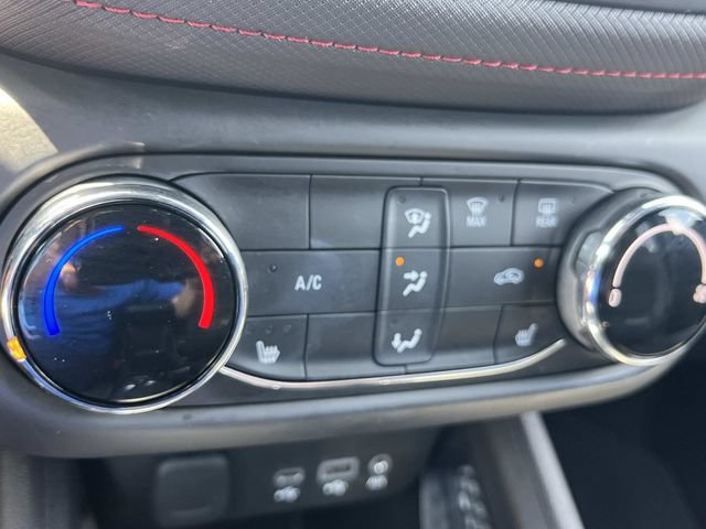 Used 2023 Chevrolet TrailBlazer RS FWD image 36