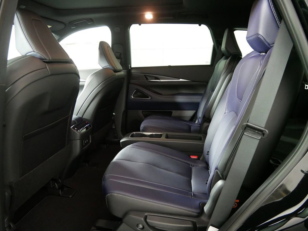 New 2026 INFINITI QX60 Sport w/ Dark Cargo Package image 13