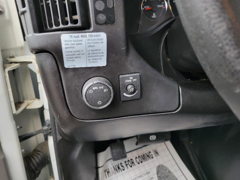 Used 2014 Chevrolet Express 2500 image 31