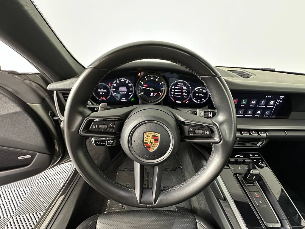Certified 2022 Porsche 911 Carrera RWD image 21