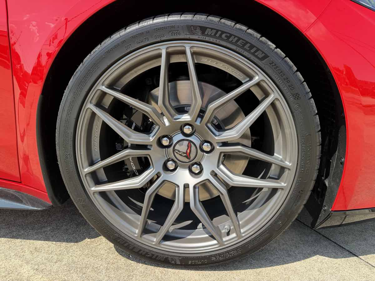 Used 2026 Chevrolet Corvette Z06 RWD image 31
