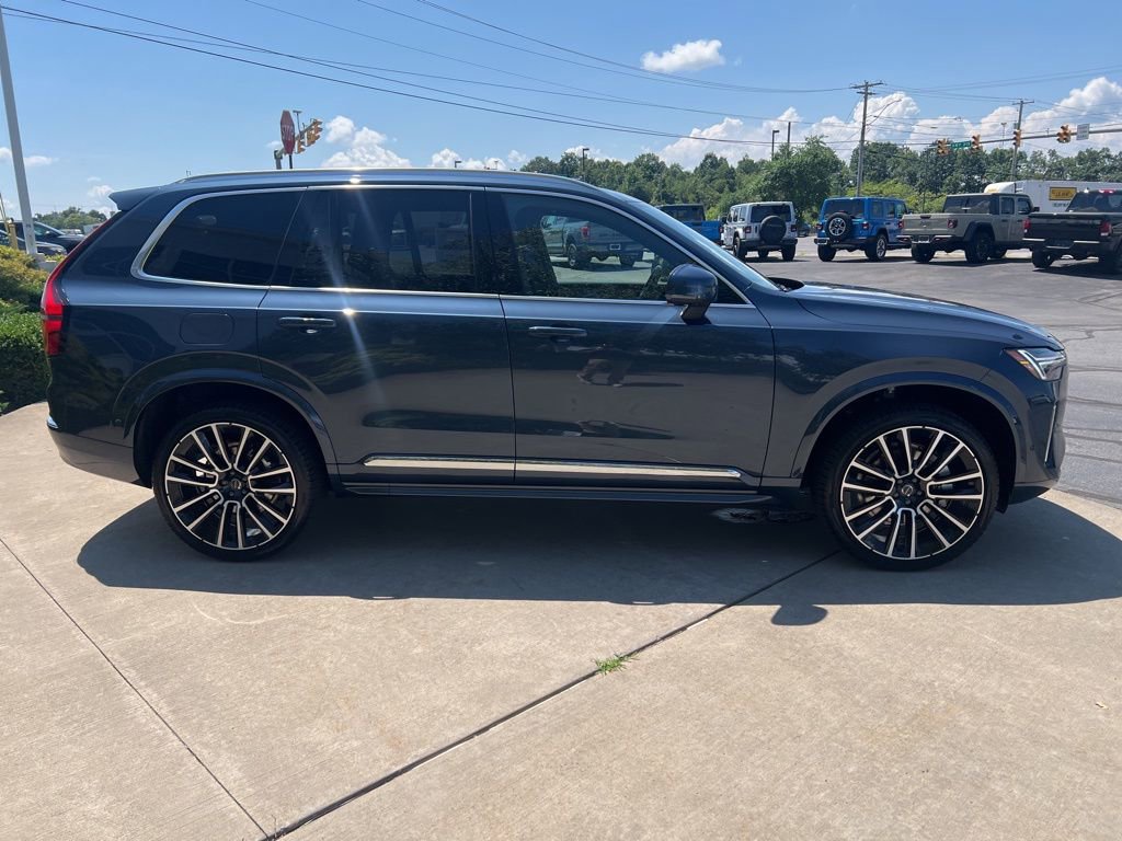 New 2026 Volvo XC90 B6 Plus w/ Protection Package Premier image 6