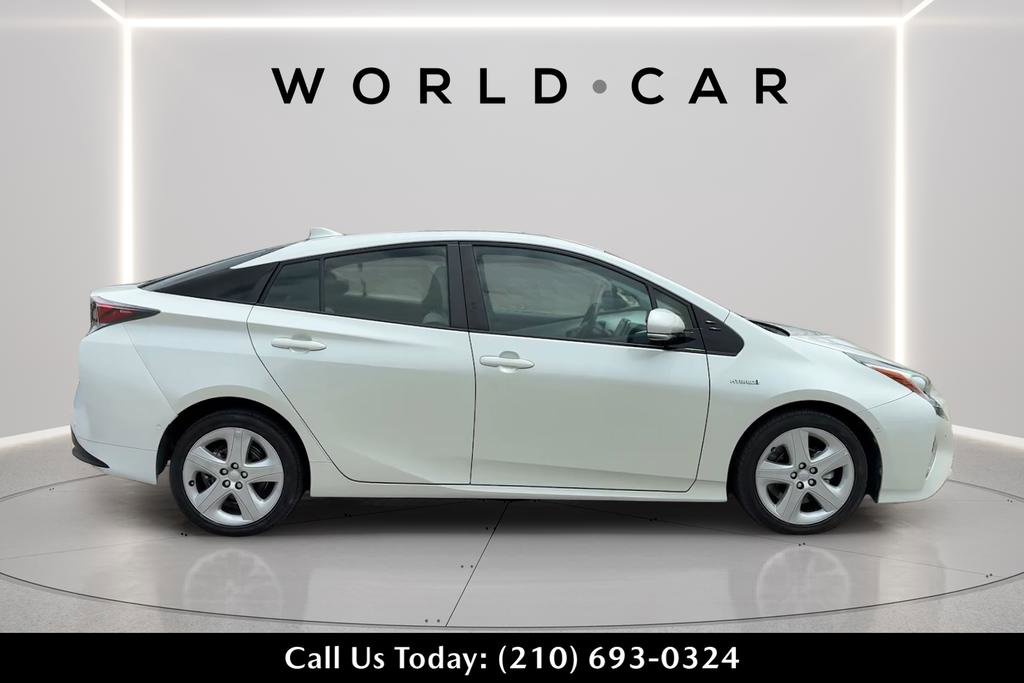 Used 2018 Toyota Prius Four Touring FWD image 8