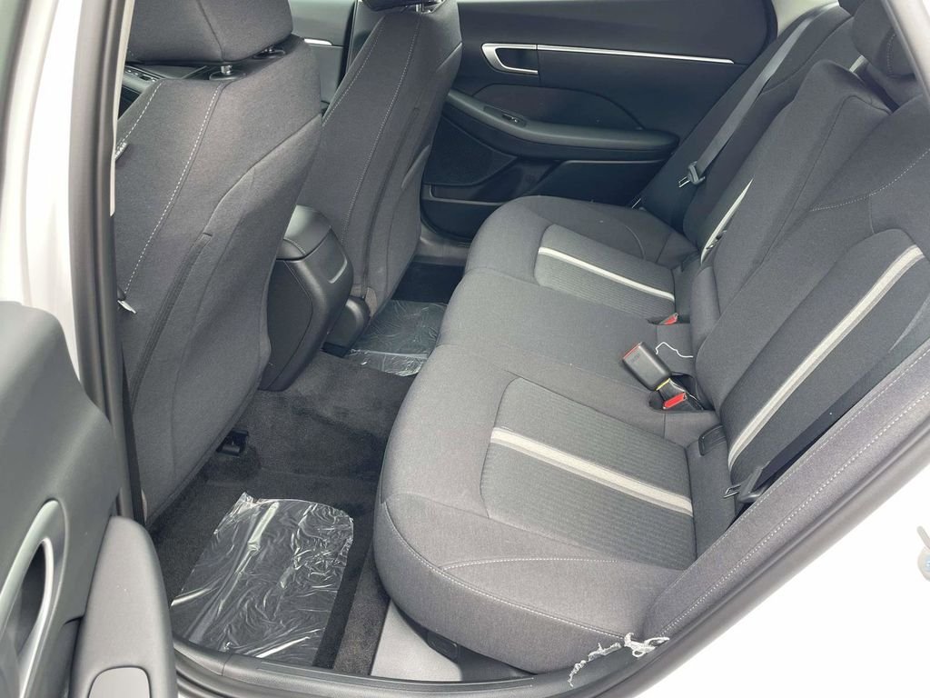 New 2026 Hyundai Sonata SEL FWD image 10
