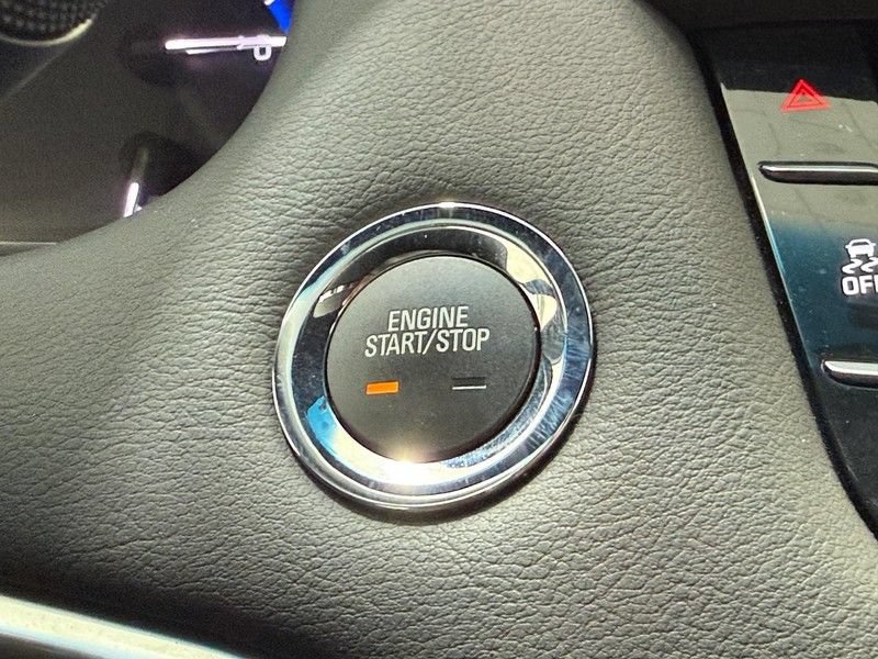 Used 2015 Cadillac XTS Luxury AWD/4WD image 16