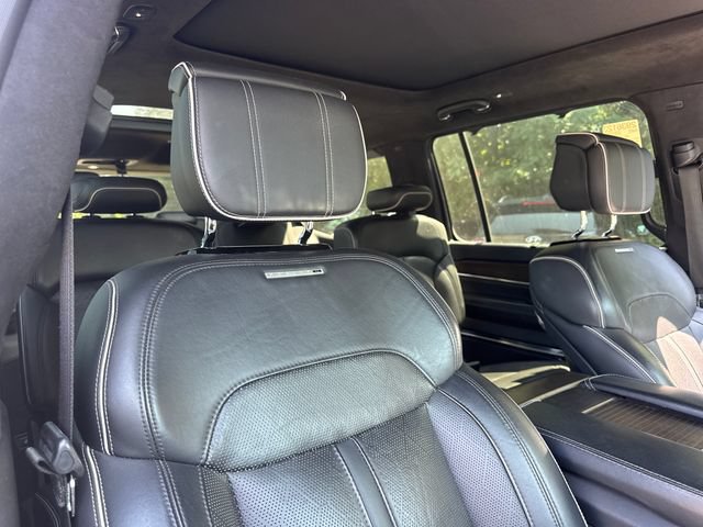 Used 2023 Jeep Grand Wagoneer Series II AWD/4WD image 28