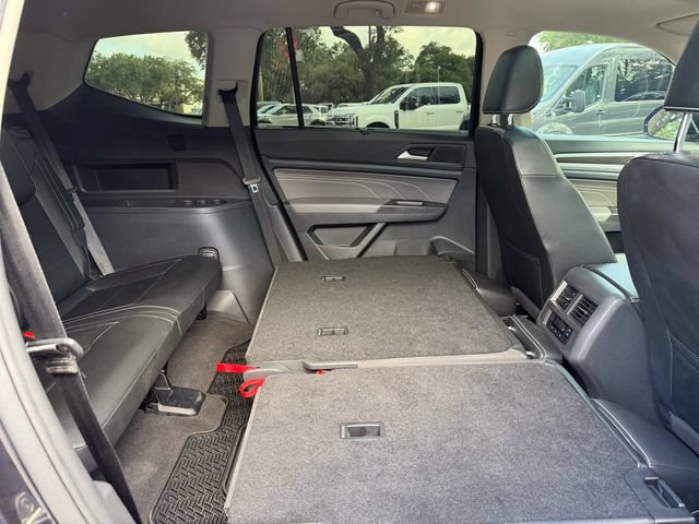 Used 2022 Volkswagen Atlas SE w/ Panoramic Sunroof Package FWD image 19