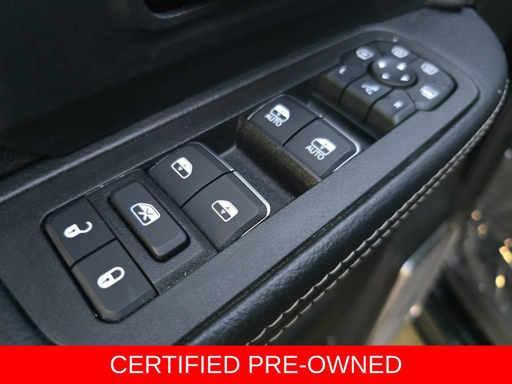 Used 2026 RAM 3500 Laramie AWD/4WD image 29