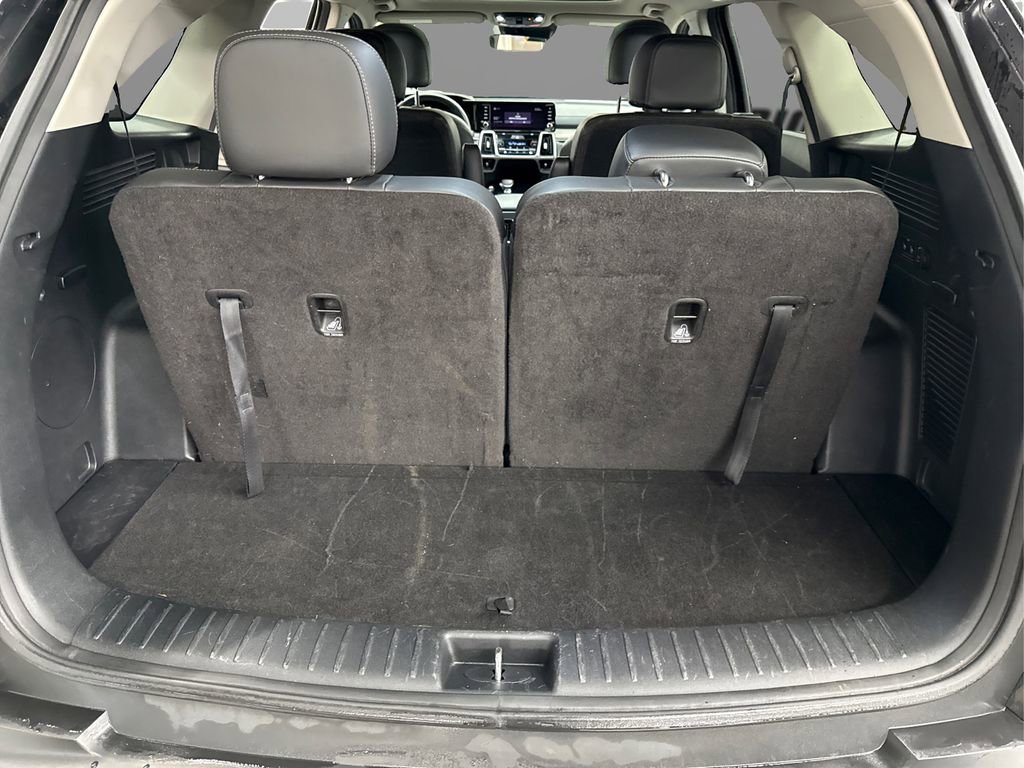Used 2021 Kia Sorento EX w/ EX AWD X-Line Package image 11
