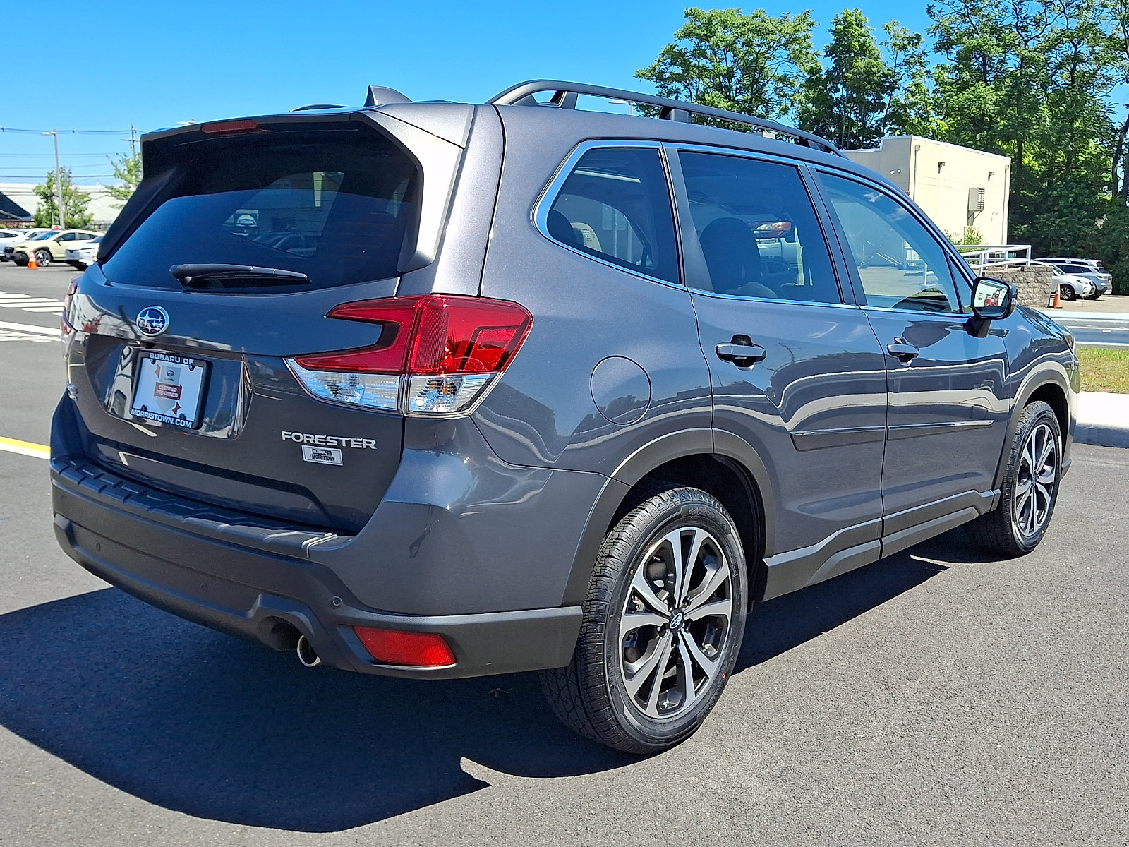 Certified 2023 Subaru Forester Limited AWD/4WD image 6