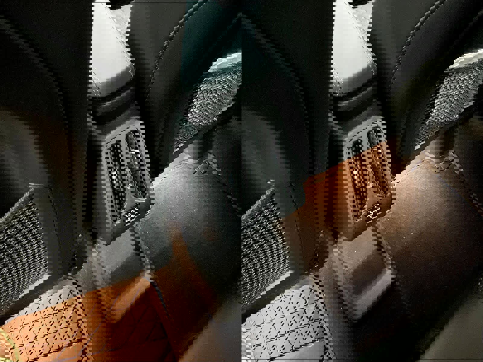 Certified 2023 BMW X1 xDrive28i w/ M Sport Package image 35