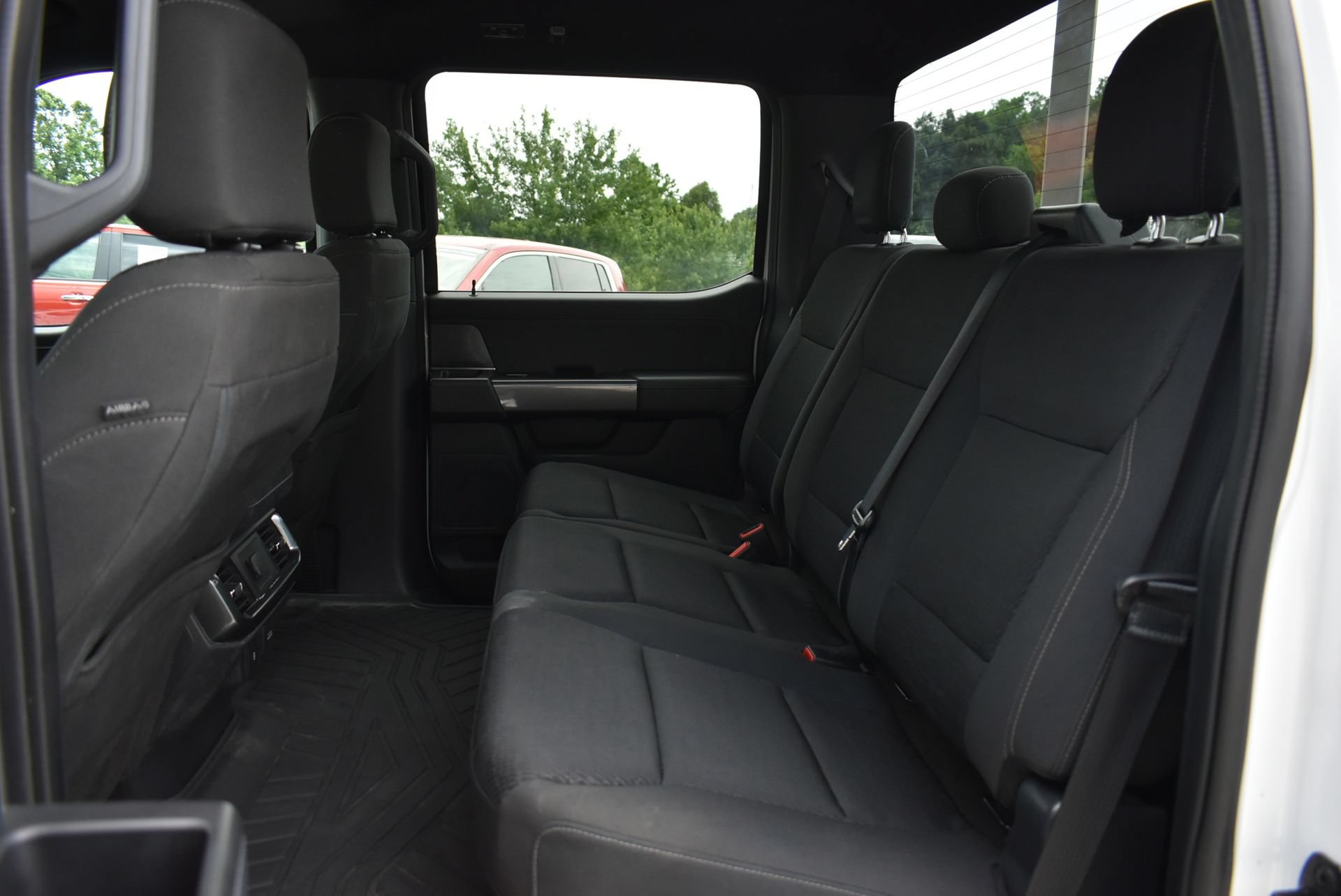 Used 2022 Ford F150 XLT w/ Equipment Group 301A Mid AWD/4WD image 16