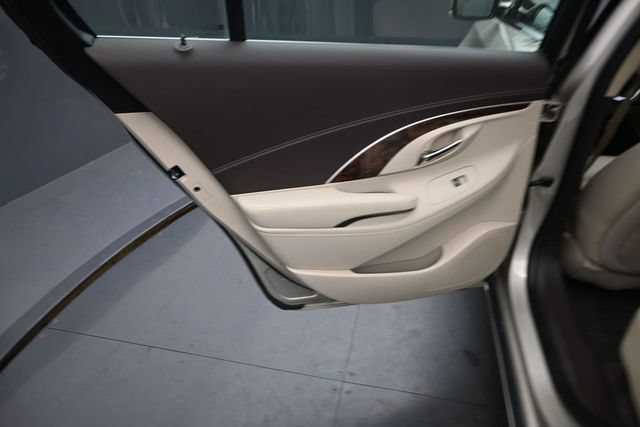 Used 2016 Buick LaCrosse Leather FWD image 16